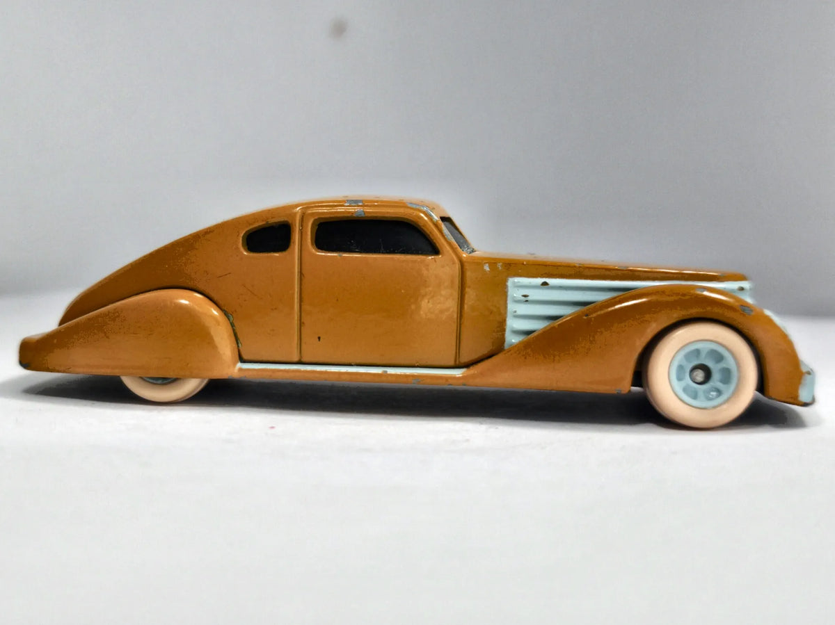 Bruce Wayne / Batman / DC Comics Ertl 1936 Miodowy 1:55 – zdjęcie 4
