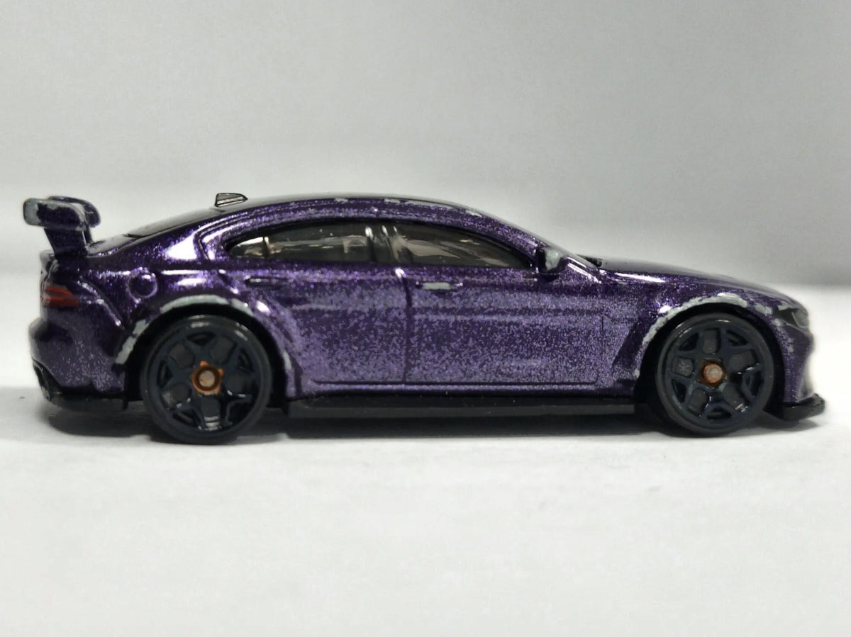 Jaguar Xe Sv Project 8 Hot Wheels 2018 Factory Fresh 1:64 Luzak Fioletowy – zdjęcie 4