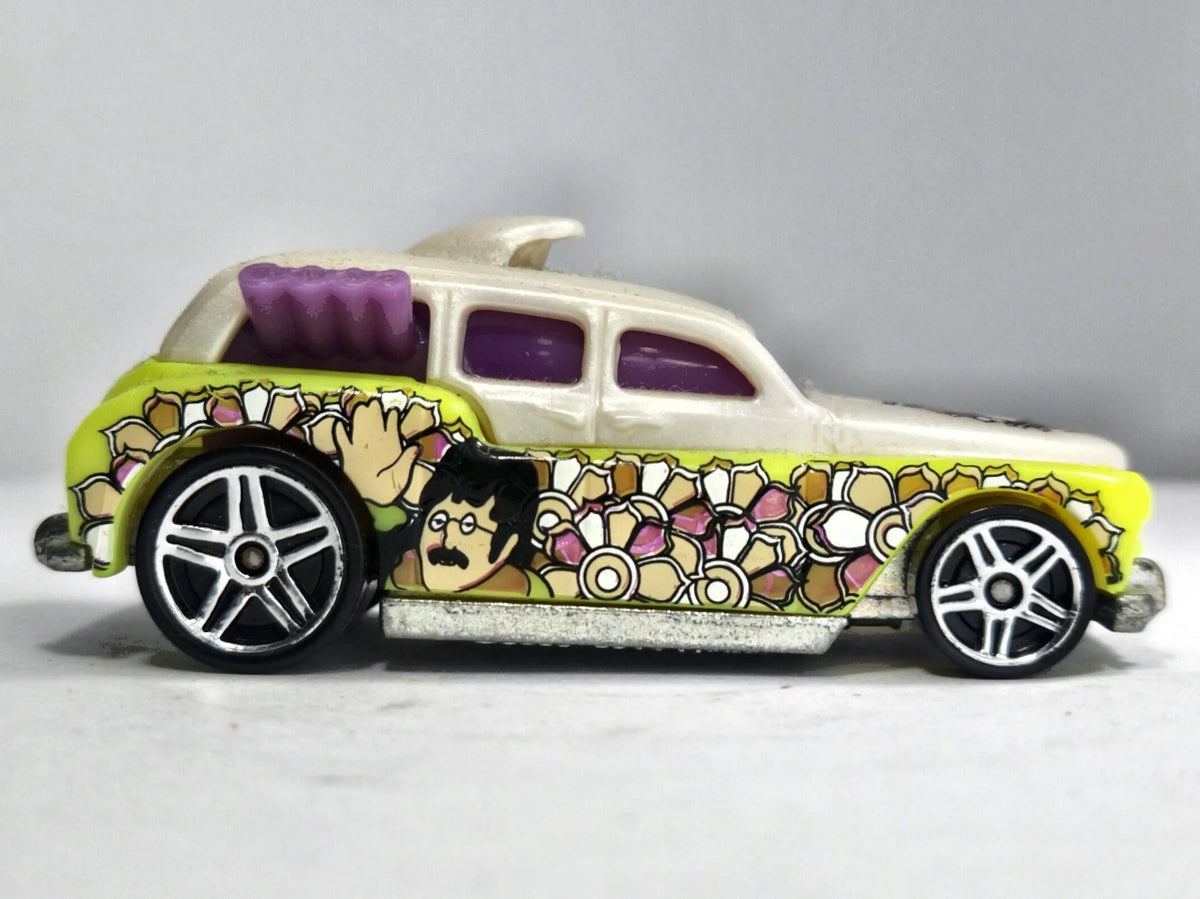 COCKNEY CAB II Hot Wheels 2005-2014 Biały 1:64 – zdjęcie 4