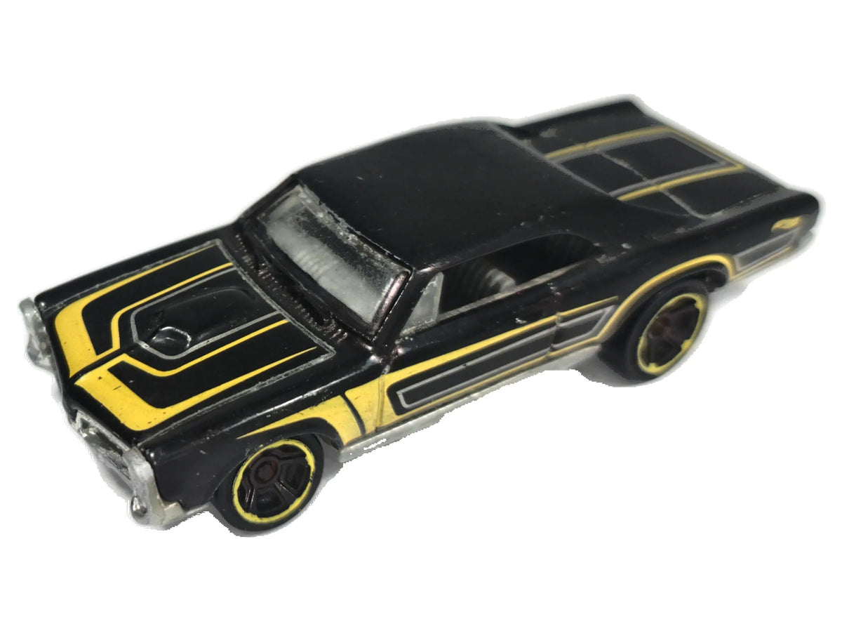 '67 Pontiac GTO Hot Wheels 2007 Muscle Mania 1:64 Luzak Czarny Muscle Car