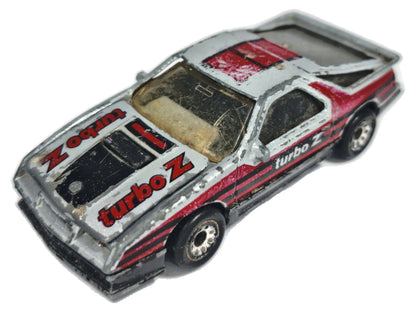 1984 DODGE DAYTONA TURBO Z, Matchbox, Die cast, Srebrny, 1:64, Resoraki