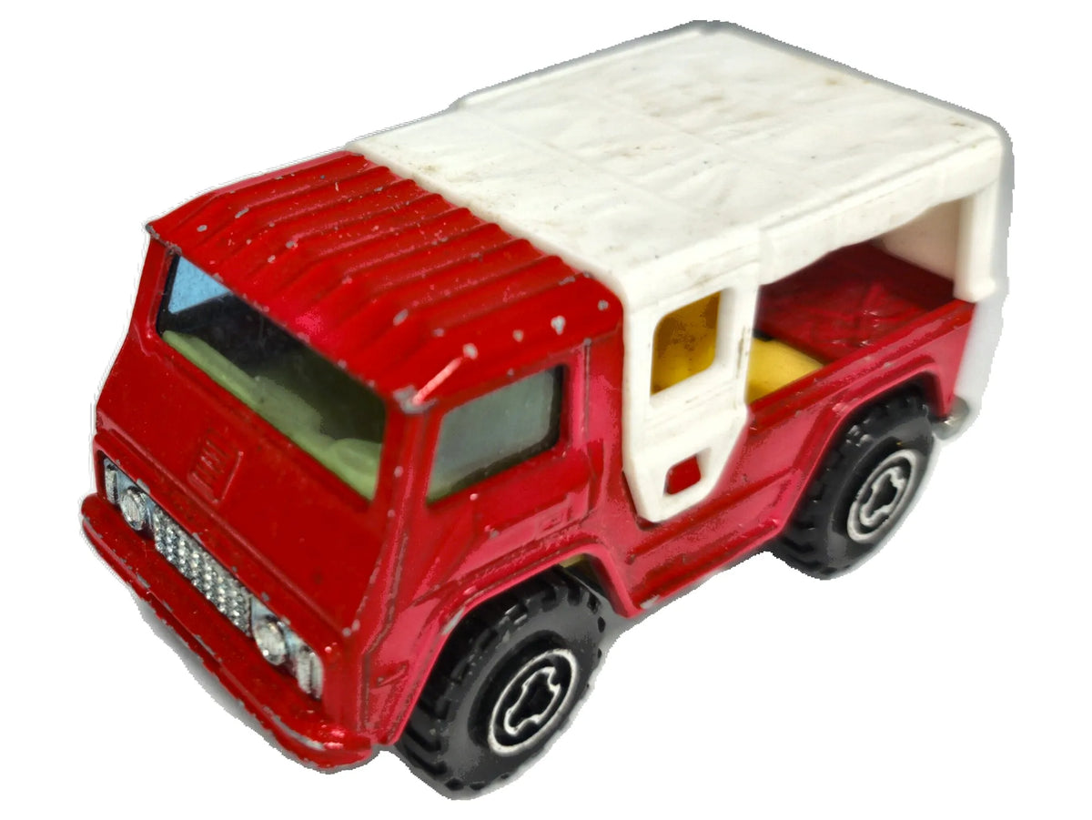 Explorateur Majorette '70 Czerwony 1:43 Made in France 2xMetal