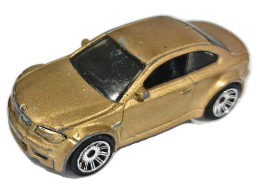 BMW M1 Matchbox 2013 MBX Adventure City 1:64 Luzak Złoty