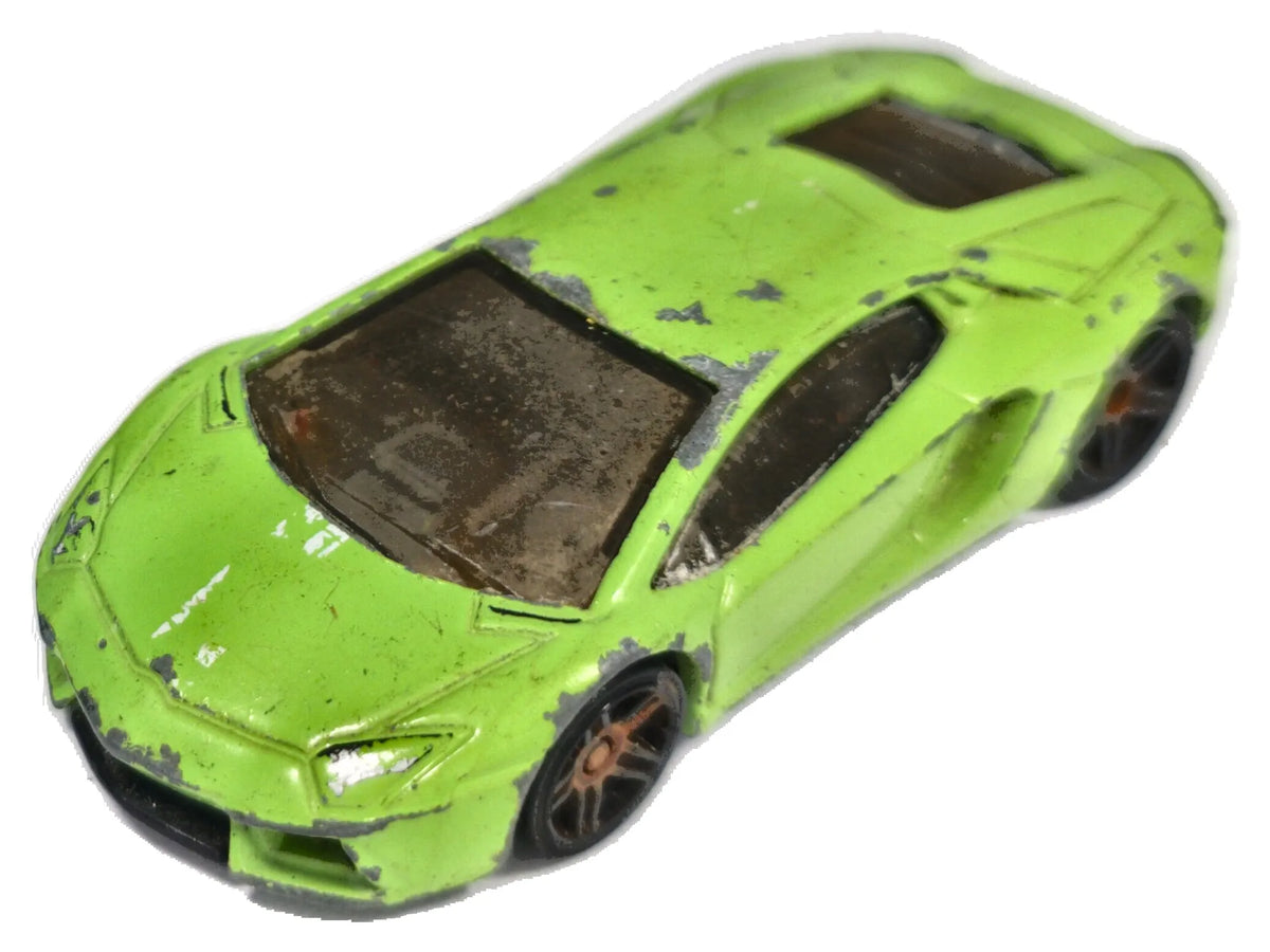 Lamborghini Aventador LP 700-4 Hot Wheels 2011 New Models 1:64 Luzak
