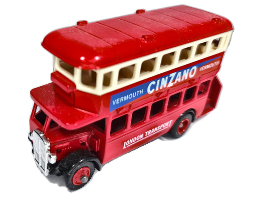 LONDON TRANSPORT Lledo '75 Czerwony 1:64 Made in England Cinzano