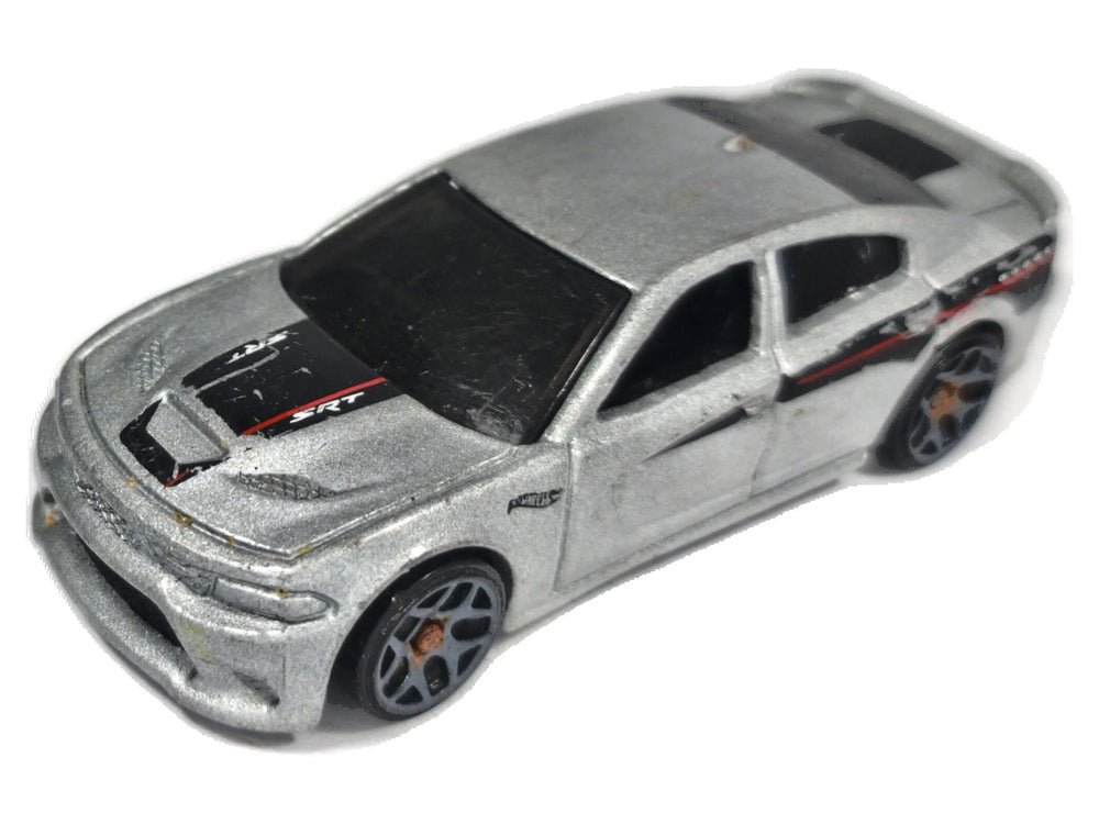 Dodge Charger SRT Hot Wheels 2015 Nightburnerz 1:64 Luzak Muscle Car