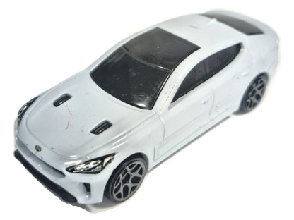 KIA STINGER GT, Hot Wheels 2019, Die cast GHB37, Szary Szarak 1:64 Resoraki