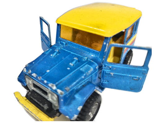 Toyota Land Cruiser FJ40 Majorette 1:36 Made in France Luzak Niebieski