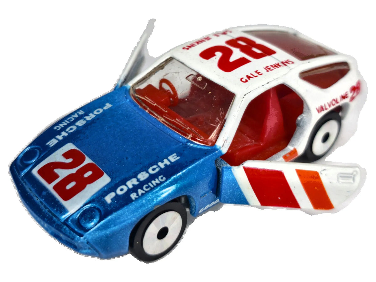 PORSCHE 928 Lasers Matchbox 1979 Biały 1:61 Made in Macau