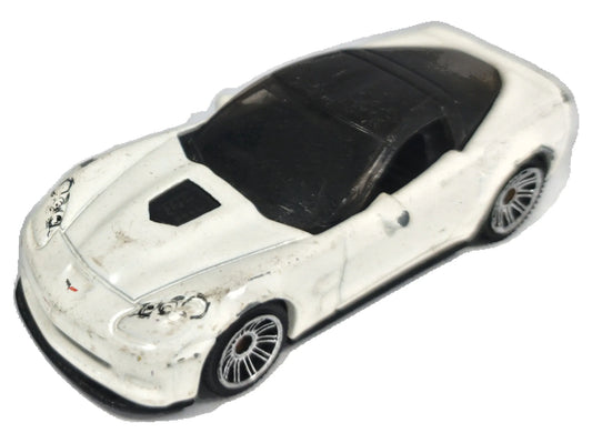 Chevrolet Corvette ZR1 Matchbox 2008 1:64 Luzak Biały
