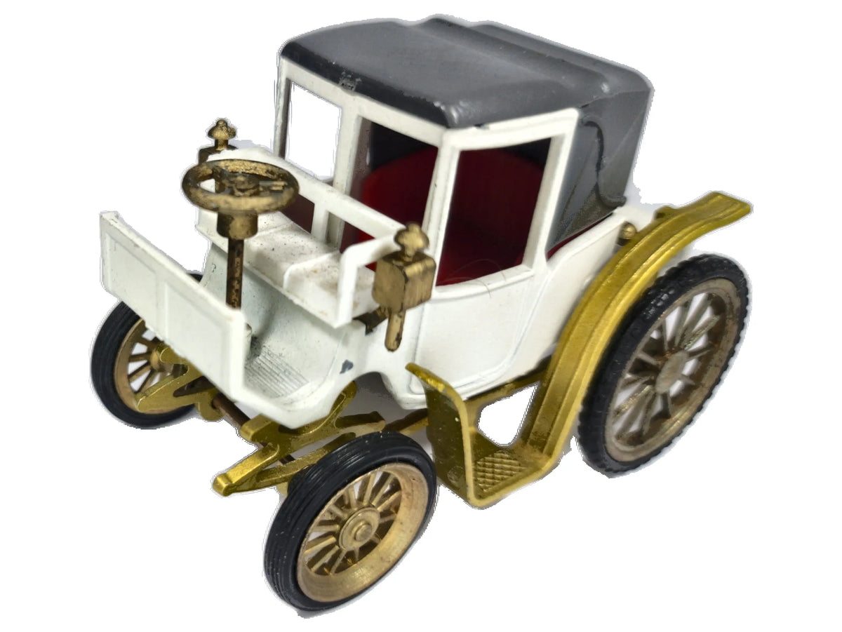 PHAETON GAMA '70 Biały 1:46 Made in Germany