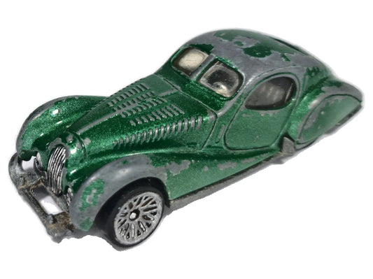 Bugatti Type 57Sc Atlantic Maisto 1987 Zielony 1:50 2xMetal