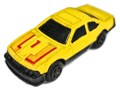 BMW 635 CSi Summer Żółty 1:69 Race Car Vintage