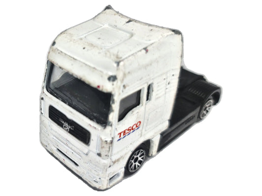 MAN F2000 1:64 Ciągnik Siodłowy TESCO Luzak Biały