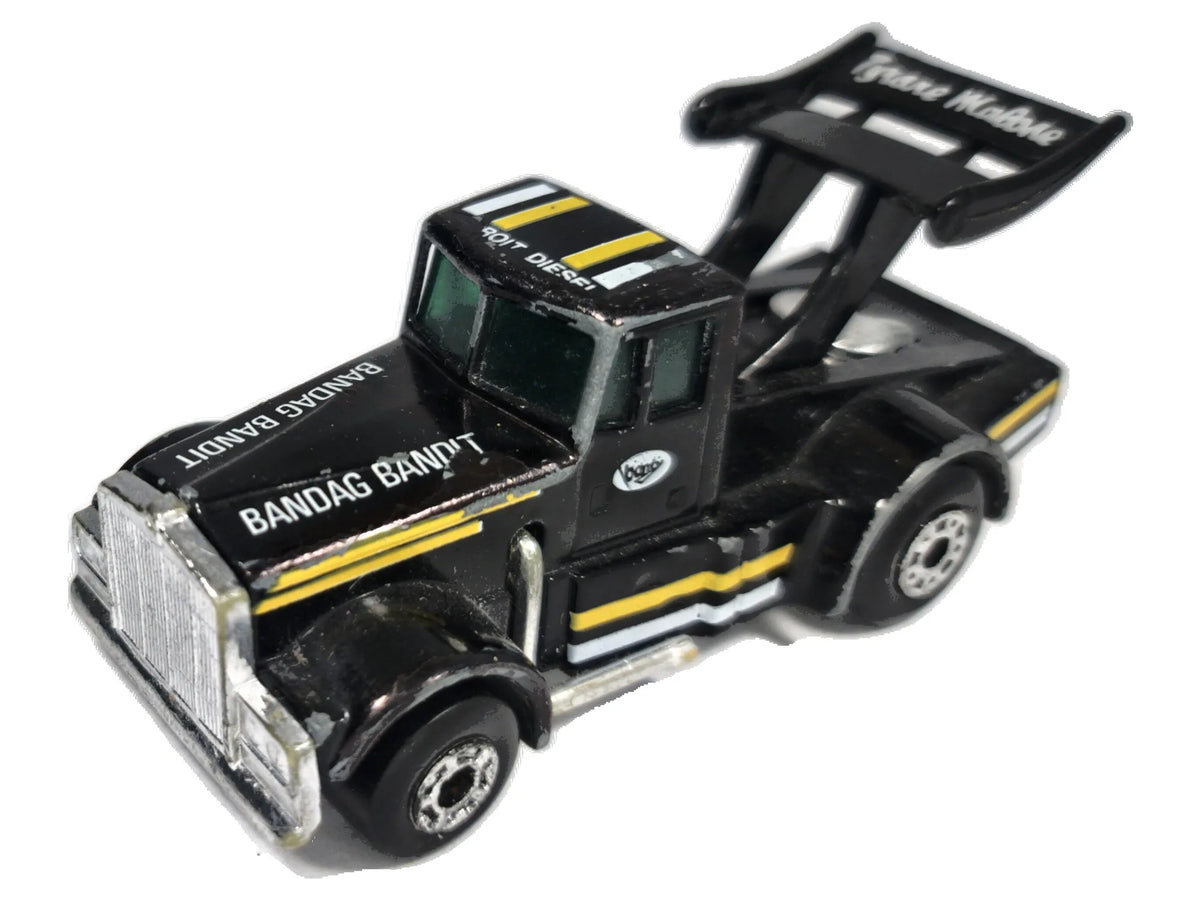 Ciężarówka Kenworth Matchbox 1982 Czarny 1:64 Made in Macau
