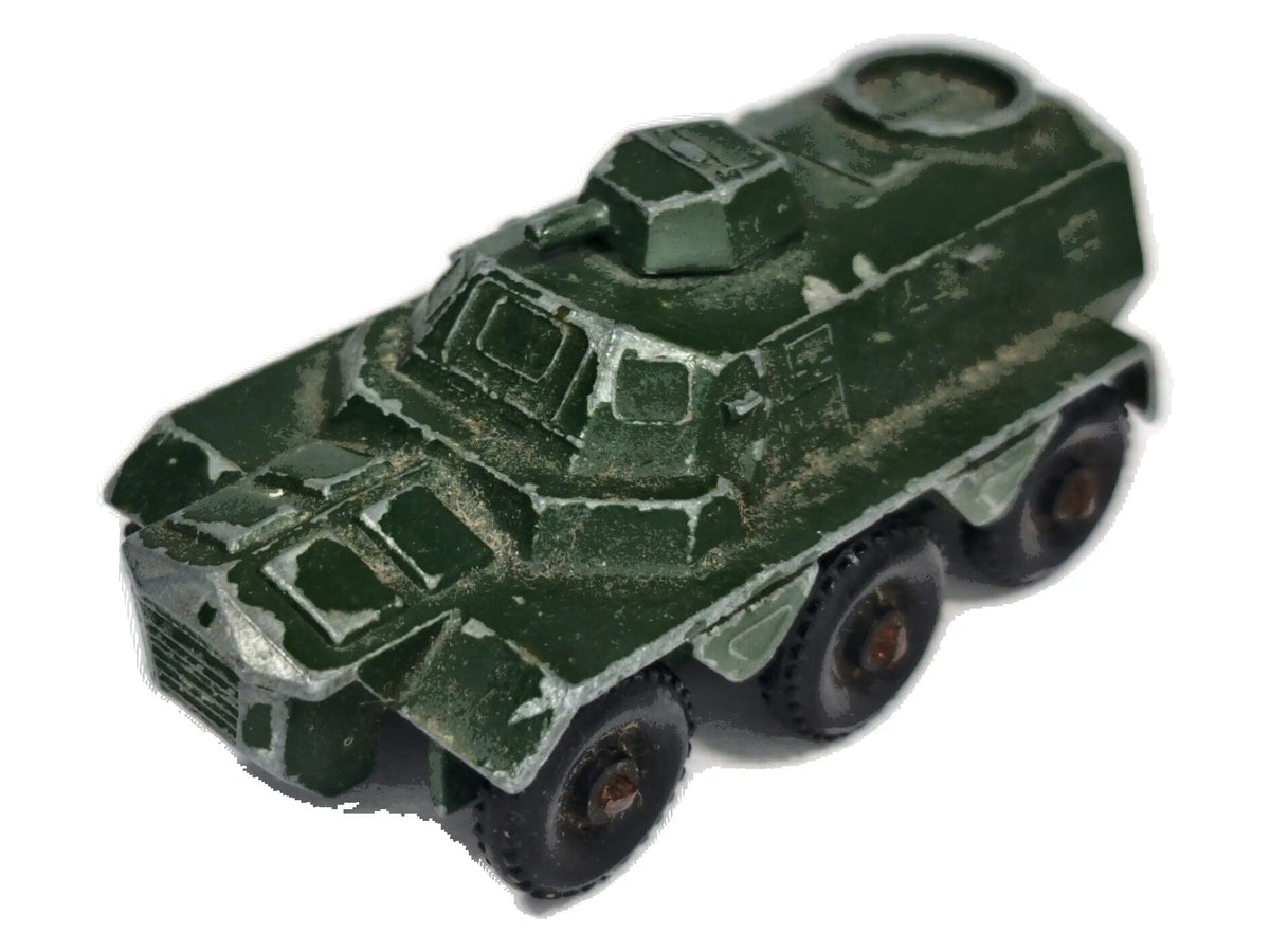 Czołg Saracen Personnel Carrier Matchbox '70 Zielony 1:76 Made in England