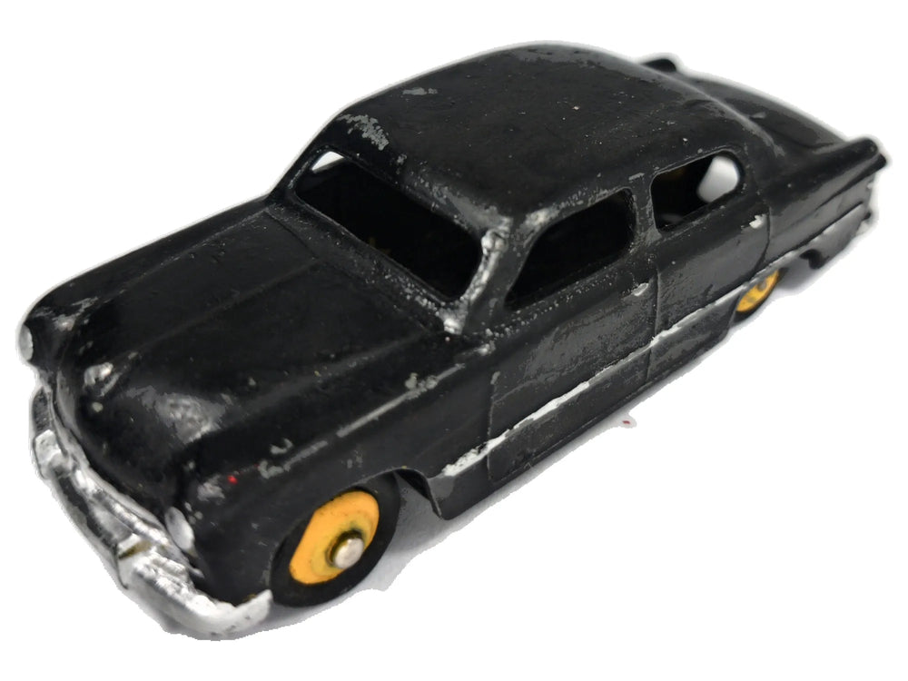 FORD SEDAN Dinky Toys '50 Czarny 1:43 Made in England