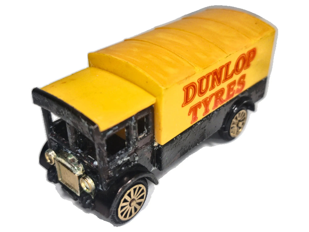 AEC VAN DUNLOP TYRES, Corgi, Made in Gt Britain, Die cast, Żółty, 1:50