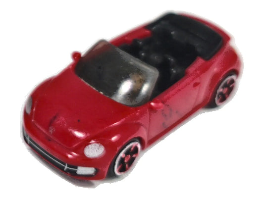 Volkswagen Beetle Convertible Hot Wheels 2015 1:64 Luzak Czerwony