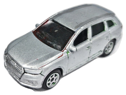 Audi Q7 Welly 1:64 SUV Srebrny