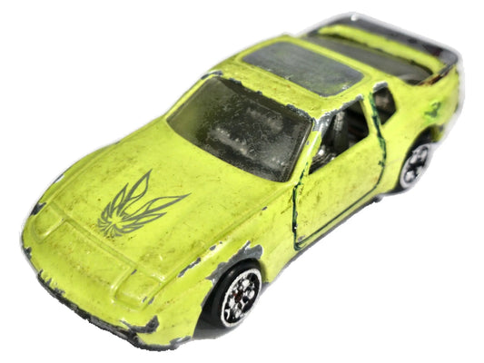 PORSCHE 944, VINTAGE MODEL, Summer, Die cast, Limonkowy, 1:56, Resoraki