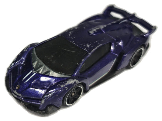 Lamborghini Veneno Hot Wheels 2013 1:64 Luzak Fioletowy