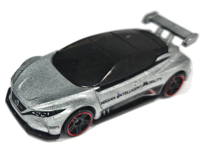 Nissan Leaf Nismo RC_02 Hot Wheels 2020 HW Green Speed 1:64 Luzak Srebrny