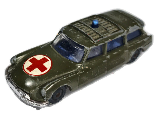 Ambulans wojskowy Citroen Safari Husky Oliwkowy 1:72 Made in Gt Britain