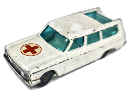 Studebaker Wagonaire Ambulans Husky '60 Biały 1:64 Made in Gt Britain