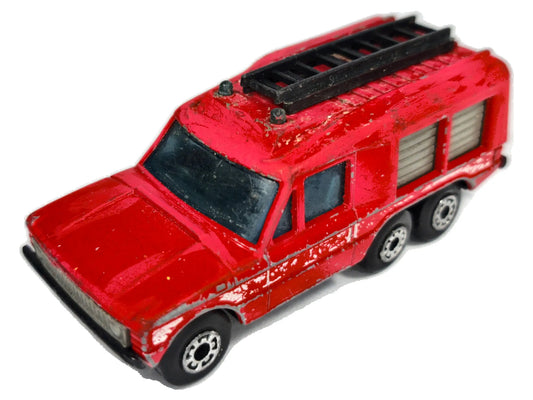 Ciężarówka CARMICHAEL COMMANDO Straż pożarna Matchbox 1982 Czerwony 1:75