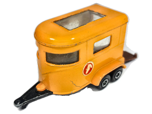 Przyczepa PONY HORSE TRAILER Matchbox Pomarańczowy 1:72 Made in England