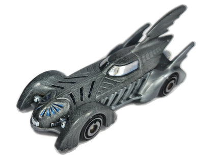 Batmobile DC COMICS (s22) Hot Wheels 1:64 Szary Batman Forever Batmobile