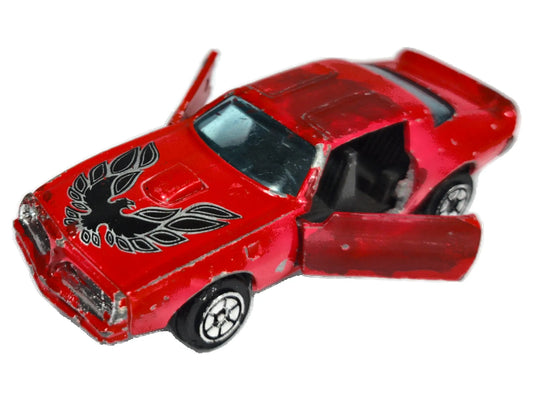 Pontiac Trans-Am Yatming Czerwony 1:64 2xMetal