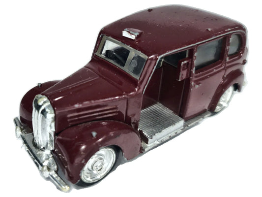 FX3 LONDON TAXI Ertl '80 Bordowy 1:32