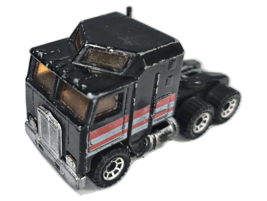 Kenworth Matchbox 1981 Super Kings 1:64 Made in England Ciągnik Siodłowy