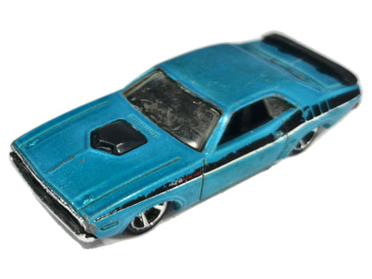 Dodge Challenger 1971 Hot Wheels 2005 1:64 Luzak Muscle Car Custom Model