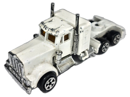 Ciągnik Siodłowy Kenworth Majorette Biały 1:87