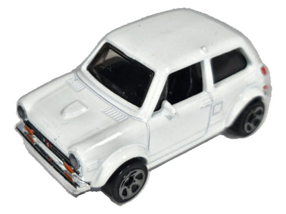 CUSTOM '70 HONDA N600 Mainline Hot Wheels 2020 Biały 1:64