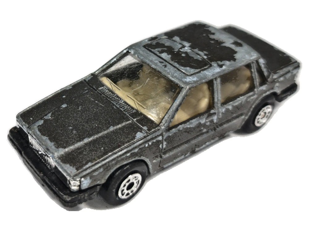 Volvo 760 Gle MC Toy '80 Czarny 1:64 Made in Macau