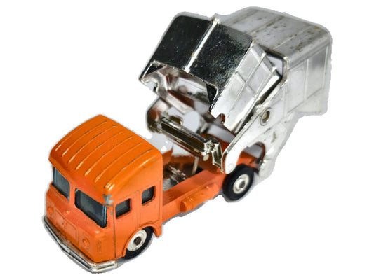 Śmieciarka KARRIER REFUSE COLLECTOR Corgi 1964 1:70 Made in England