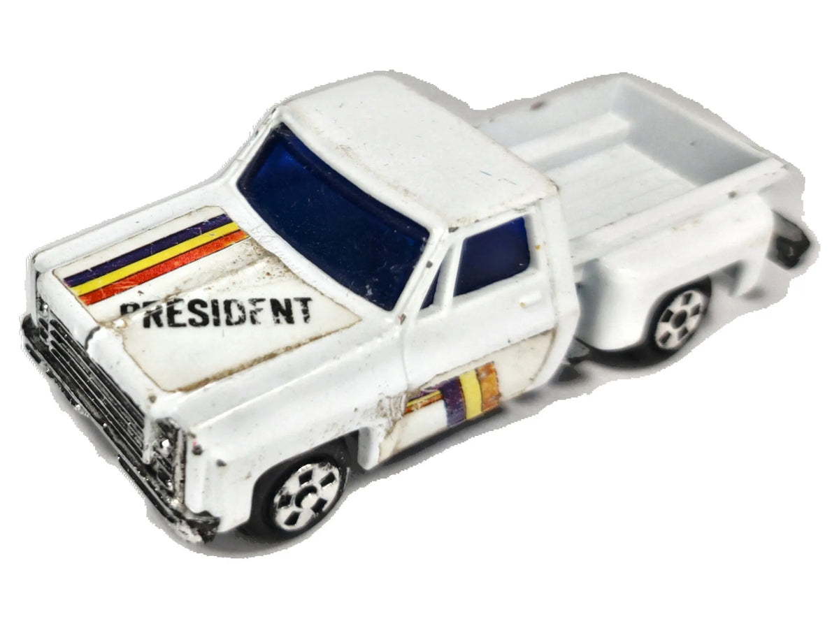 Chevrolet C10 Stepside Zylmex Biały 1:64