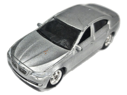 BMW 535I Welly 1:64 Luzak Srebrny
