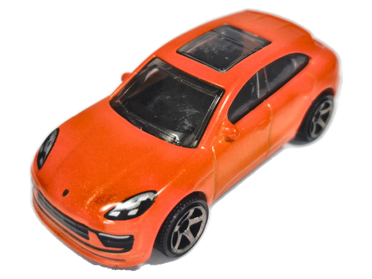 PORSCHE MACAN, Matchbox 2022, Die cast MB1367, Pomarańczowy, 1:64, Resoraki