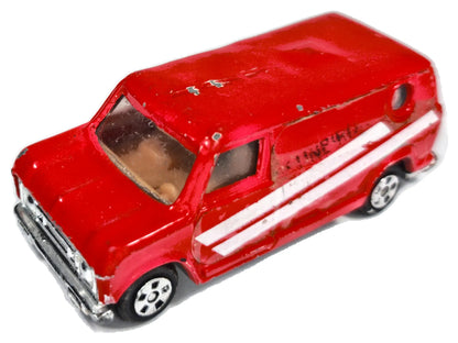 Custom U.S. Van Zylmex 1978-1985 Czerwony 1:64