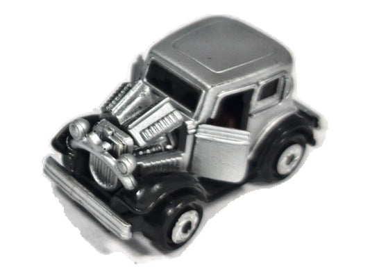 HOT ROD SEDAN Z LAT 30 Micro Machines Galoob 1989 Srebrny 1:87