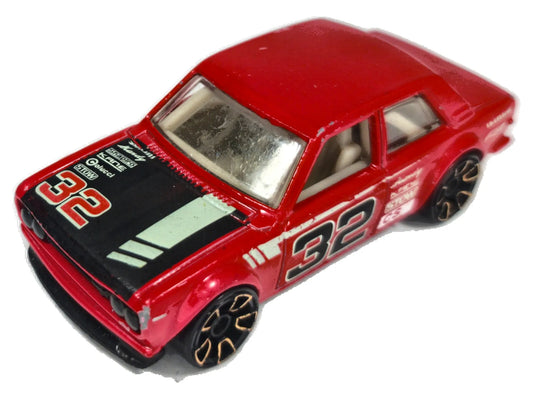 Datsun 510 Hot Wheels 2008 HW Racing 1:64 62 Luzak Czerwony