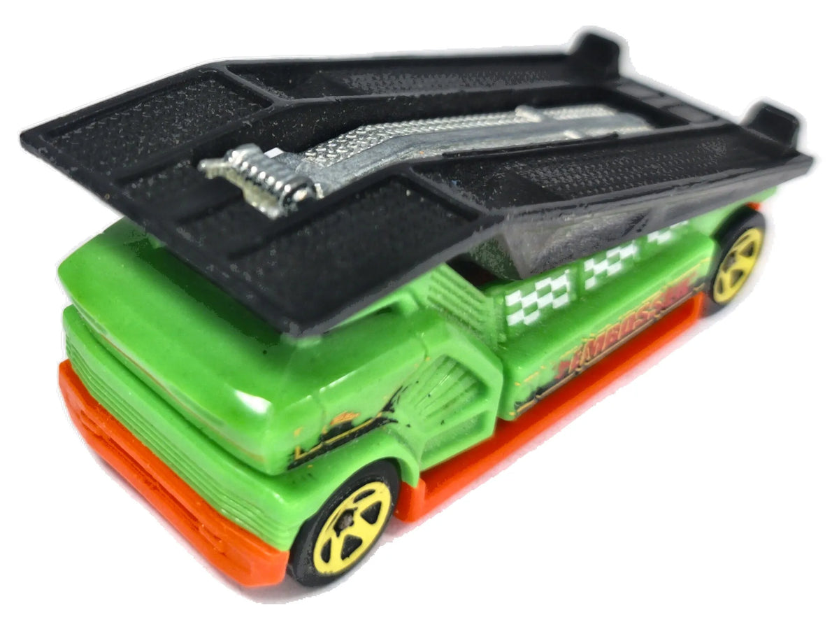 The Embosser Hot Wheels 2016 Experimotors 1:64 Luzak Zielony