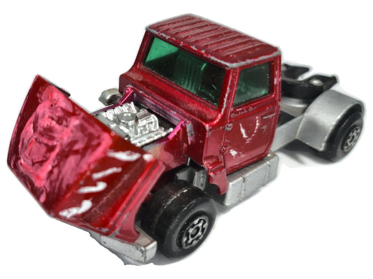 Ciągnik Siodłowy Ford L-Series Ciągnik Siodłowy Yatming Czerwony 1:60