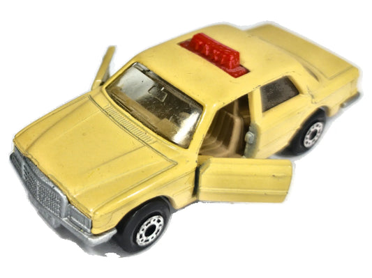 MERCEDES 450 SEL Superfast Matchbox 1979 Kremowy 1:64 Made in England
