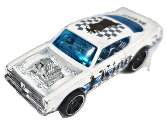 King Kuda Hot Wheels HW Checkmate 1:64 Muscle car K&N Luzak Biały